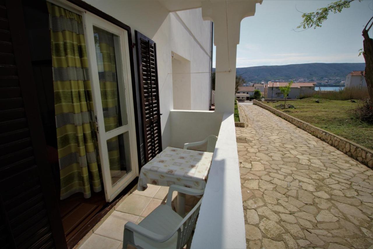 Apartments And Rooms With Parking Space Pag - 13060 Pag Town Exterior foto